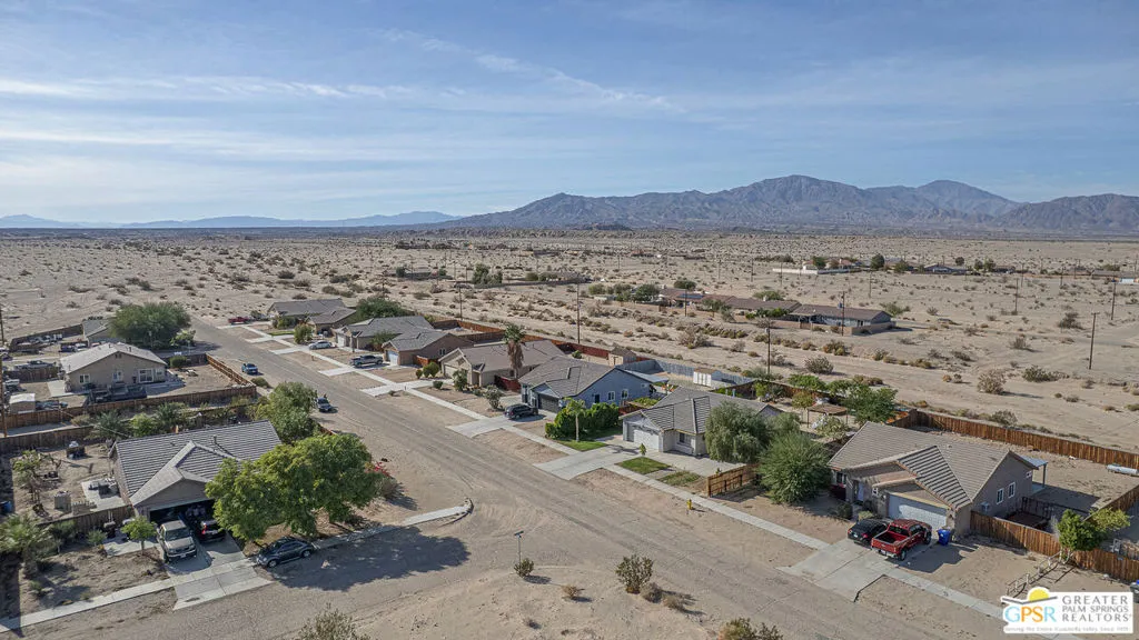 1486 Gemini Avenue, Thermal, California 92274 home-pic-43